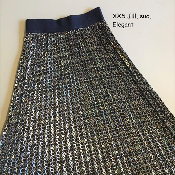 XXS Lularoe Jill pleated skirt, Elegant silver
